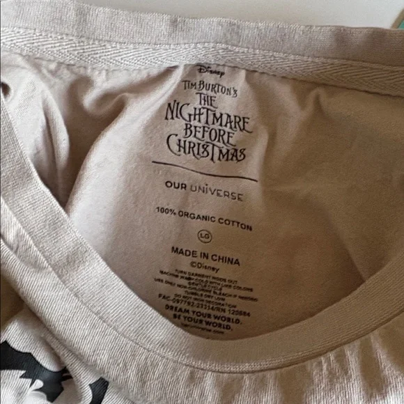 NWT Nightmare Before Christmas 100% Organic Cotton Women’s shirt Black tie dye L - Picture 5 of 11